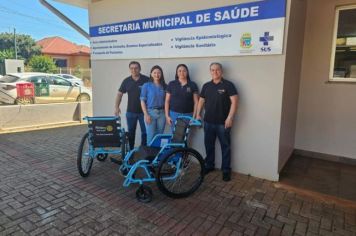 Secretaria de Saúde Recebe Doação de Cadeiras de Rodas