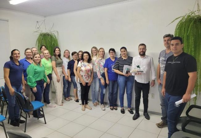 Secretaria de Educação Realiza Palestra sobre Condutas Vedadas em Ano Eleitoral