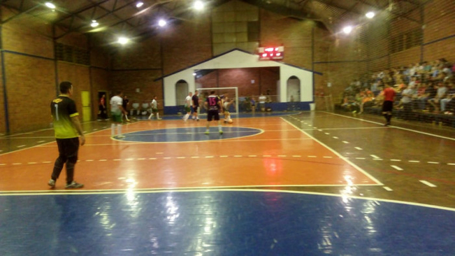 Semifinais do Campeonato Municipal de Futsal iniciam nesta sexta-feira (17)