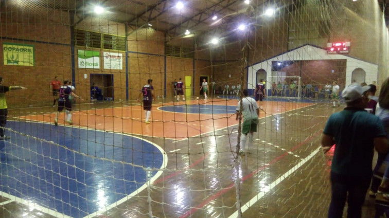 Jogos intensos marcam o início das eliminatórias do Campeonato de Futsal