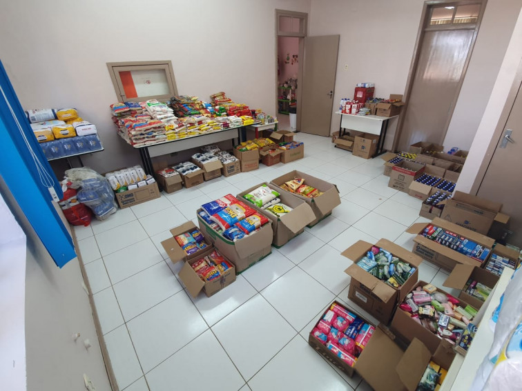 Soberanas Mirins de Coronel Barros arrecadam mais de 1 tonelada de alimentos e mais de 2 mil materiais de higiene e limpeza para doação